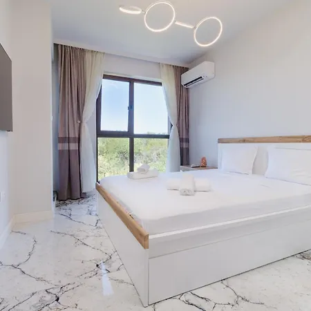 Appartamento Lauta Forest 1-bedroom *